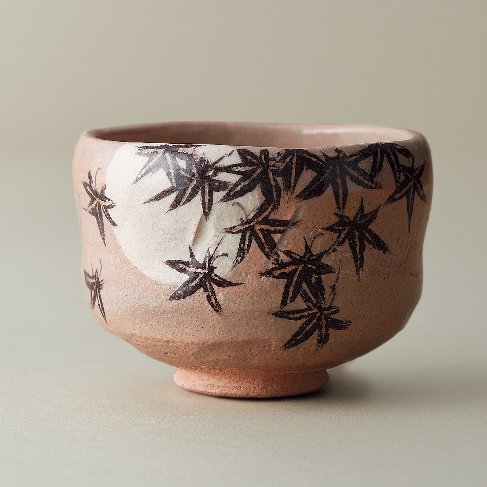 2025夏  新作 楽焼〚楓影絵〛抹茶碗　楽入印　贈り物　茶道具　季節茶碗