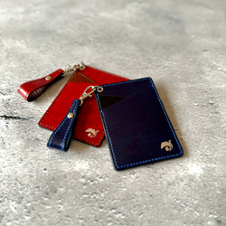 パスケース ブルー ブラック 高級本革ルガト使用 6枚目の画像