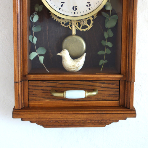 置き時計　ガラス　アンティーク　レトロ　宮型時計　アンティーク時計　ガラスの時計 756919863502a221bf3e0b5b436096