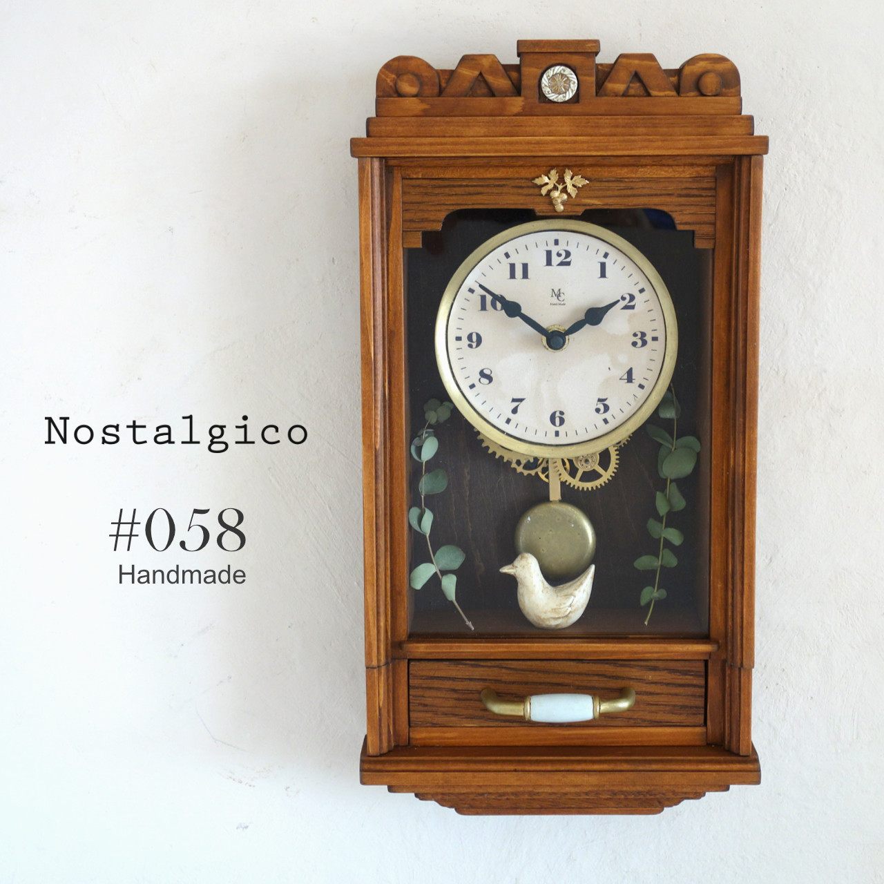 送料無料】NOSTALGICO#058 レトロな掛け時計 Mサイズ 前面アクリル