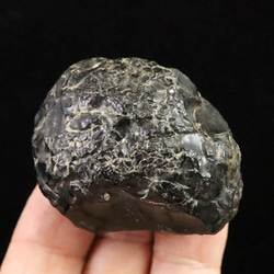 ◆北海道 十勝産原石 『黒曜石』 大中小21個 ◇北海道 十勝産原石 『黒曜石』 大中小21個 北海道 湧別町産 十勝石