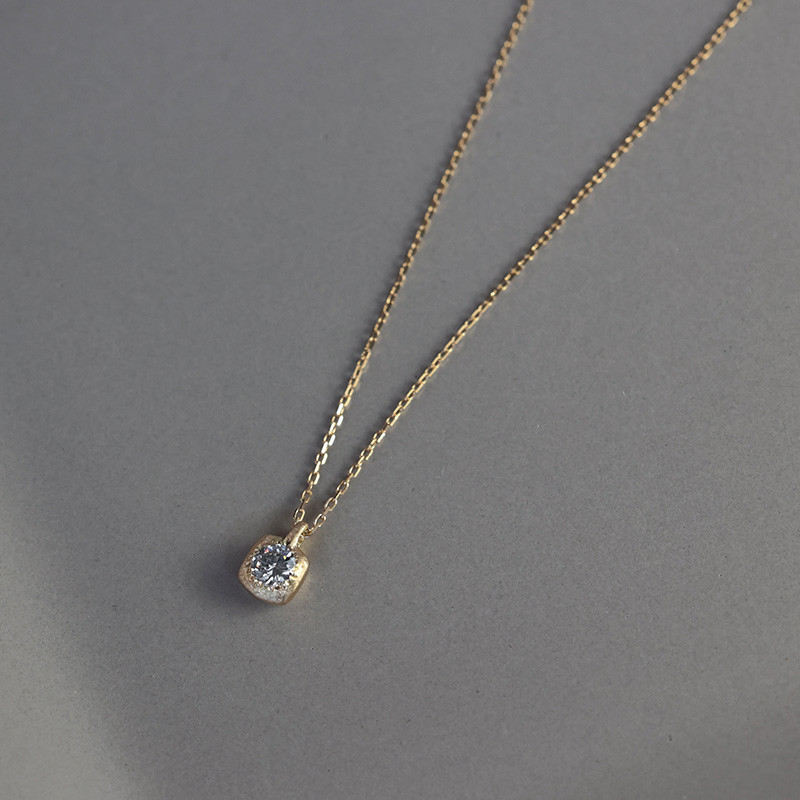 【K18ダイヤモンドネックレス】ゴールド ダイヤモンド プチネックレス 四角 プレゼント 婚約 一生ものジュエリー