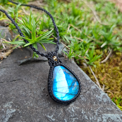 ガネッシュヒマール産】ヒマラヤ水晶の天然石マクラメペンダント[PEN