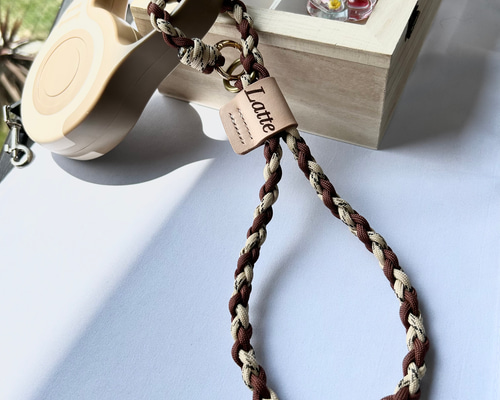 お散歩グッズ フレキシブルリード 伸縮リードストラップ パラコード 4