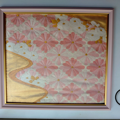 花の刺繍☆帯リメイク 壁掛け ウォールアート 着物 アートパネル