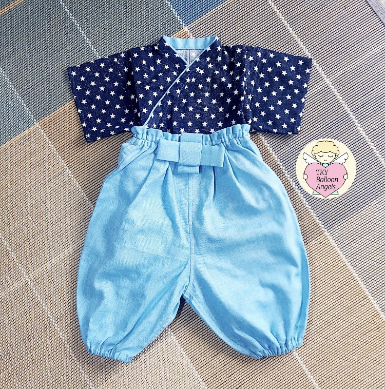 ベビー袴　甚平ロンパースと袴のセット　紺色地白星柄☆水色袴　退院着　セレモニードレス　男の子用　1歳ごろまで着用可能☆