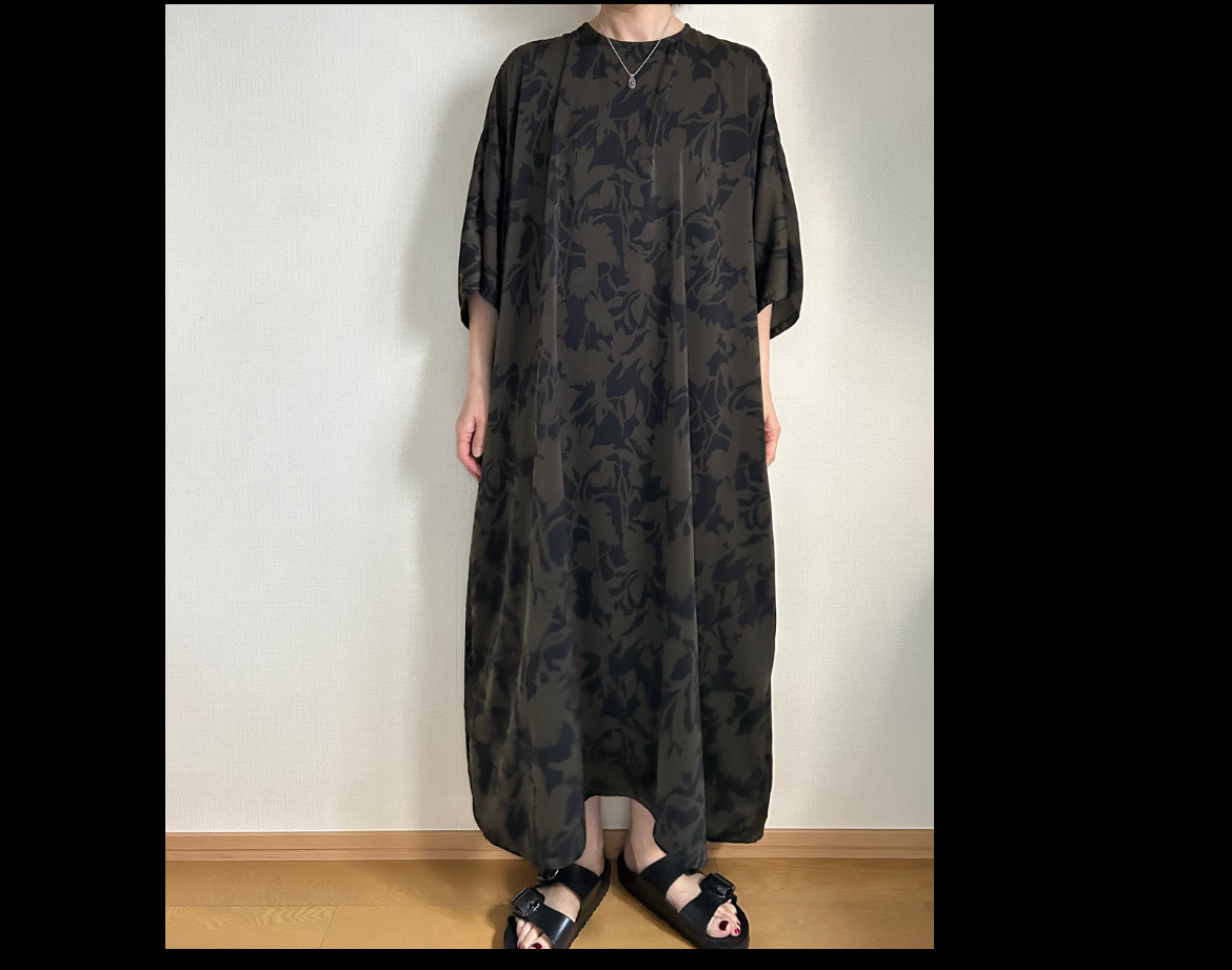 秋ボタニカル柄ゆったりドルマンロングワンピース♦120cm