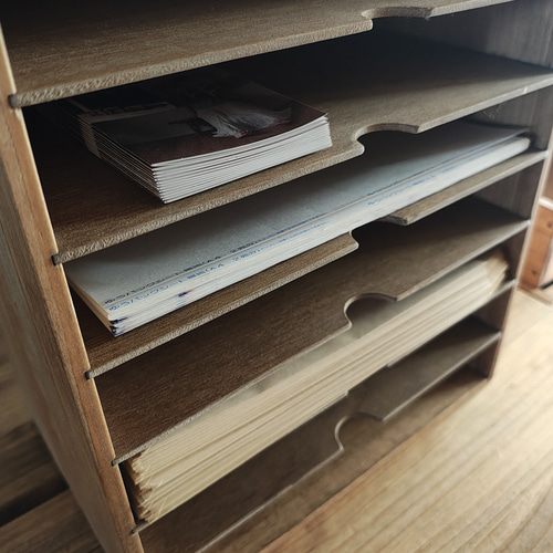 ミイ★送料無料★A4木製14段書類棚 楽天市場】レターケース a4 14段 超浅型 書類ケース A4 卓上 机上