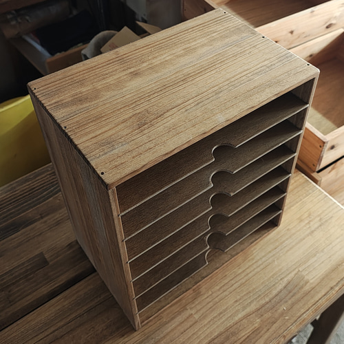 たくさん入るA4書類棚 棚・シェルフ・ラック Asukayama Works 通販