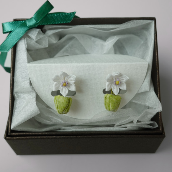 つまみ細工「ピーマンのピアス・イヤリング」～にしみのおやさいクレヨン～ 4枚目の画像