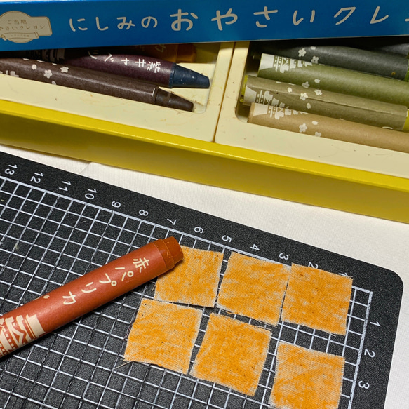 つまみ細工「パプリカのピアス・イヤリング」～にしみのおやさいクレヨン～ 4枚目の画像