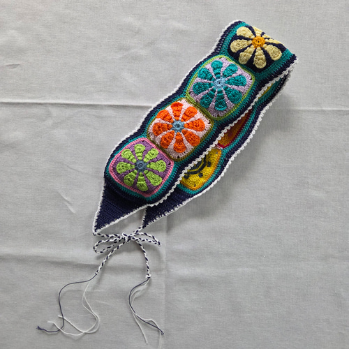 ヘアバンド グラニースクエア 手編み かぎ針編み その他ファッション