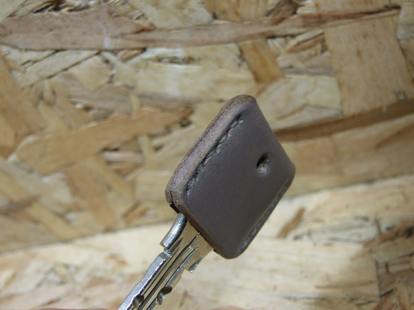 ルガトグレーのキーカバー 6枚目の画像