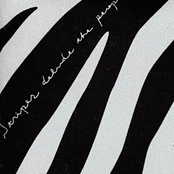 《送料無料》ふんわりミニポーチ ゼブラ柄LGL 9枚目の画像