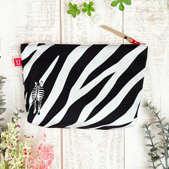 《送料無料》コスメポーチ ゼブラ柄LGL 2枚目の画像