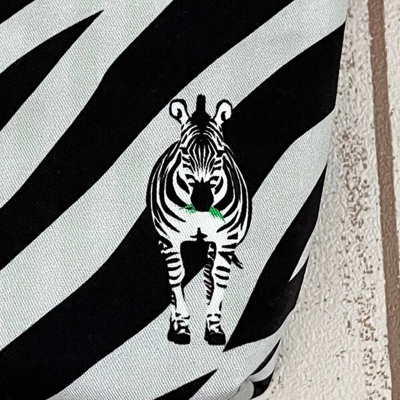 《送料無料》コスメポーチ ゼブラ柄LGL 8枚目の画像