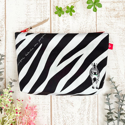 《送料無料》コスメポーチ ゼブラ柄LGL 1枚目の画像