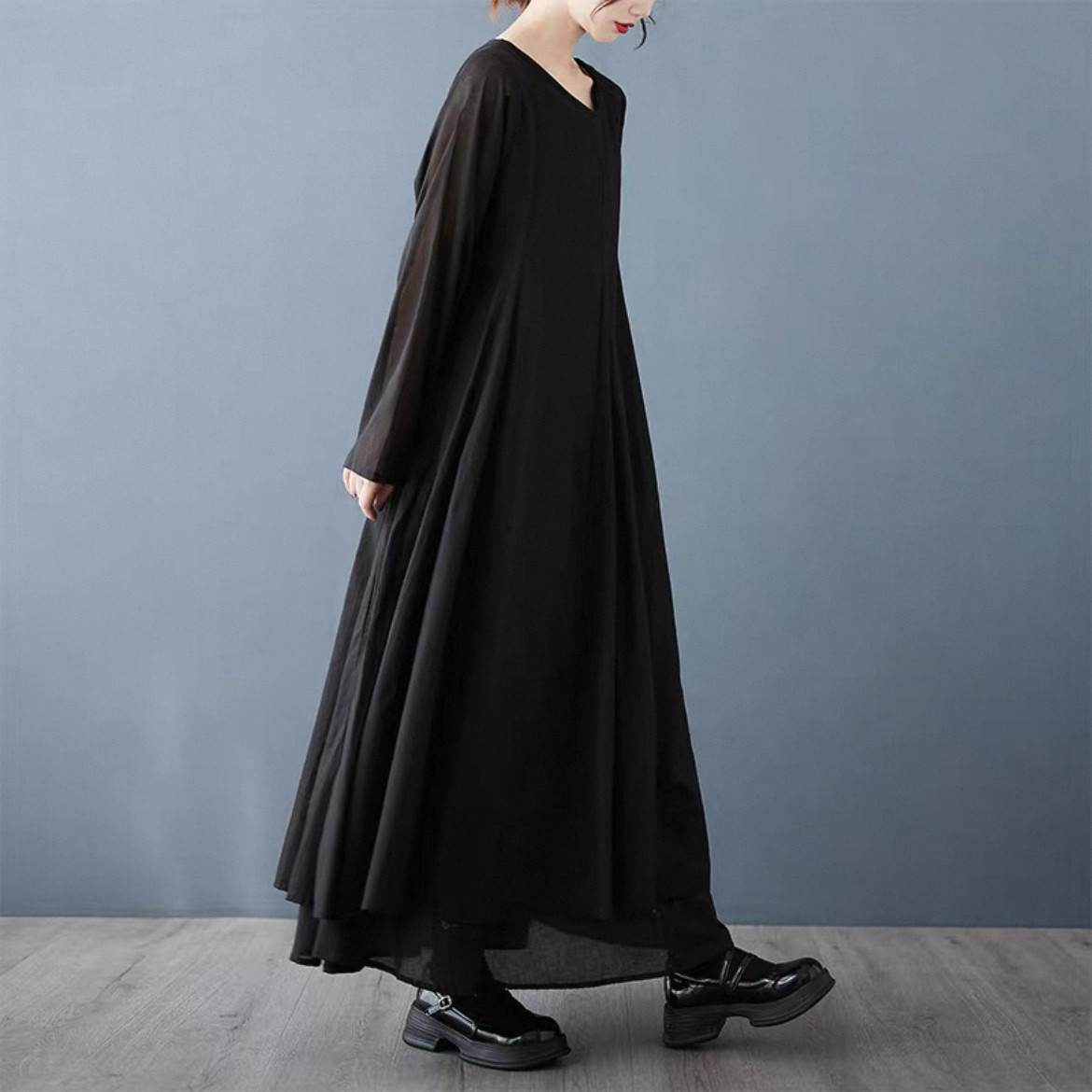 無地長袖ワンピース ブラック 綿麻ワンピース レディースワンピース 秋ワンピース ゆったりワンピース 大人カジュアル