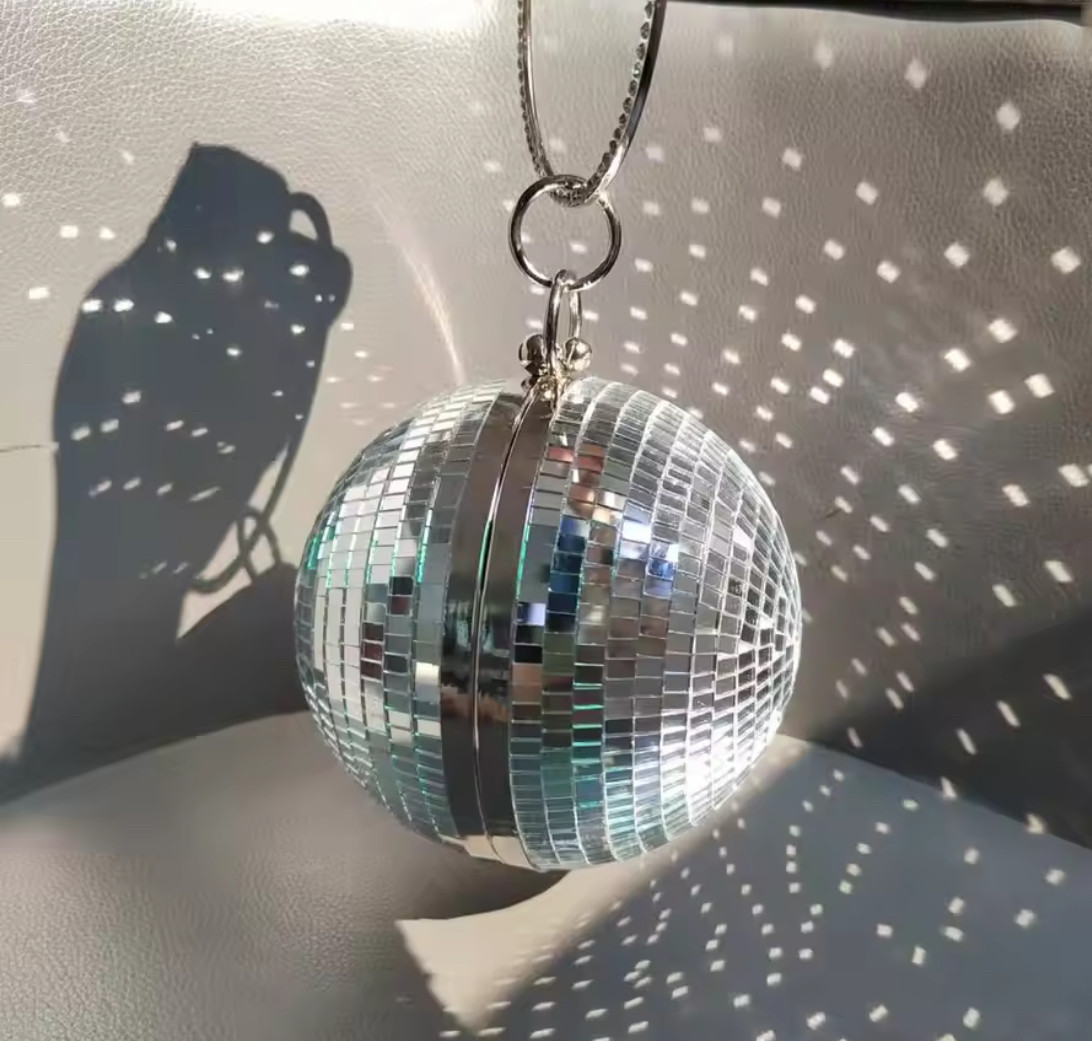 【持つアート】ハンドバッグ クラッチバック ディナーバック イブニングバック ポシェット