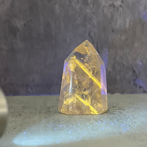 珍種】パウエライト イン アメジスト④｜UV反応タイプ ブラジル