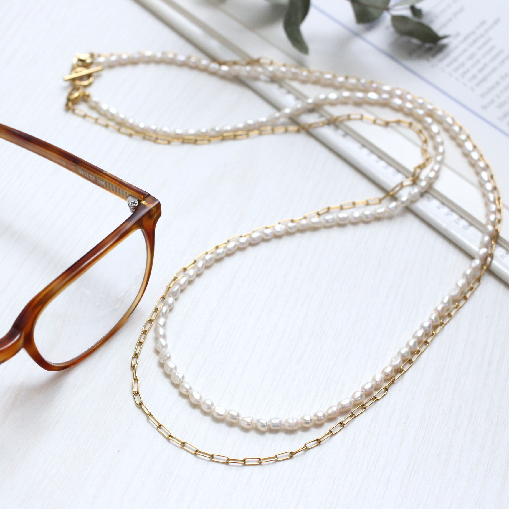 【4way・金アレ対応】メガネチェーンにも！上からかぶれる淡水パールとサージカルステンレスチェーンのロングネックレス＊