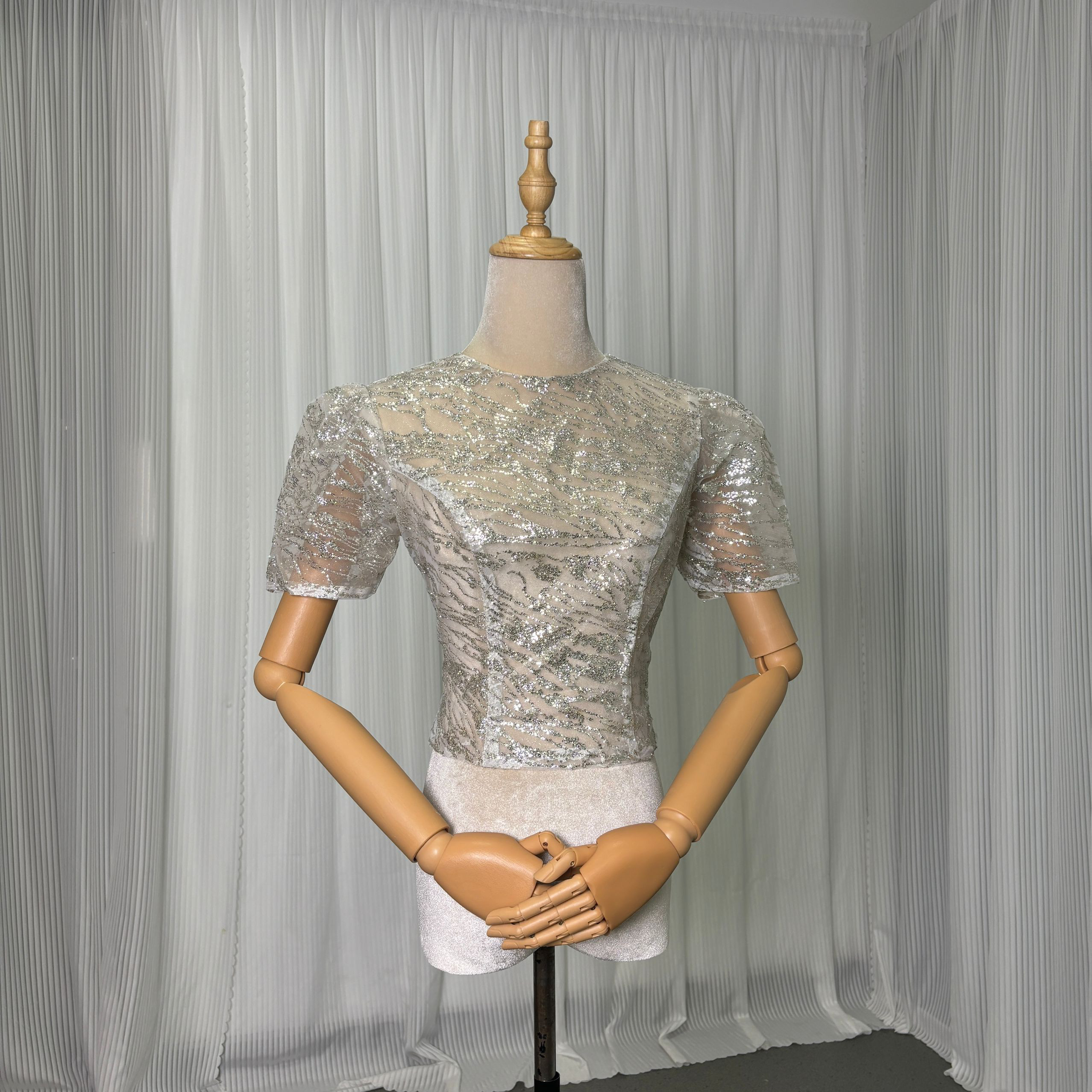 送料無料！トップス 半袖 トップス くるみボタン ウェディングドレス ラウンドネック 花嫁