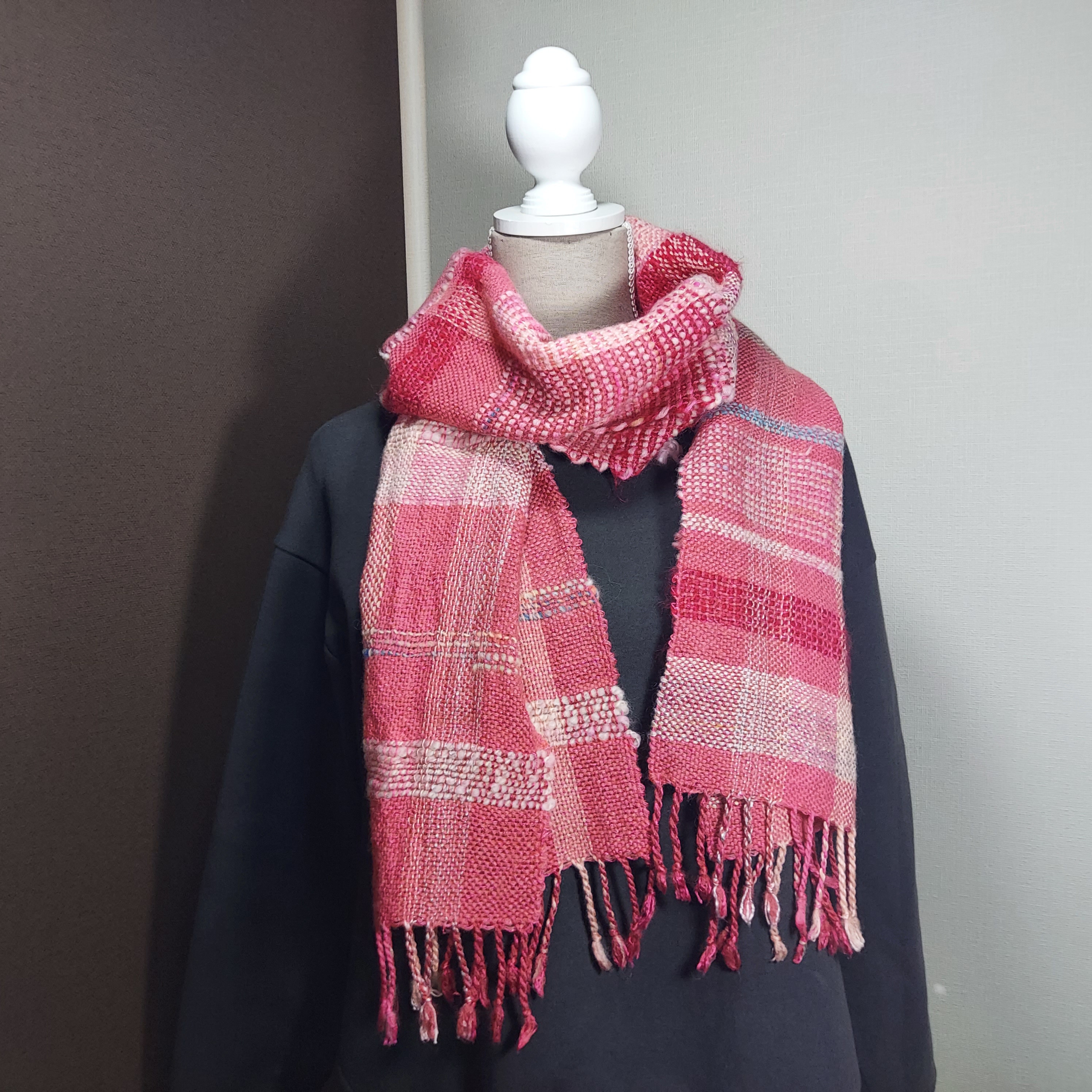 手織り　シルクウールのあじわいマフラー　作品25053