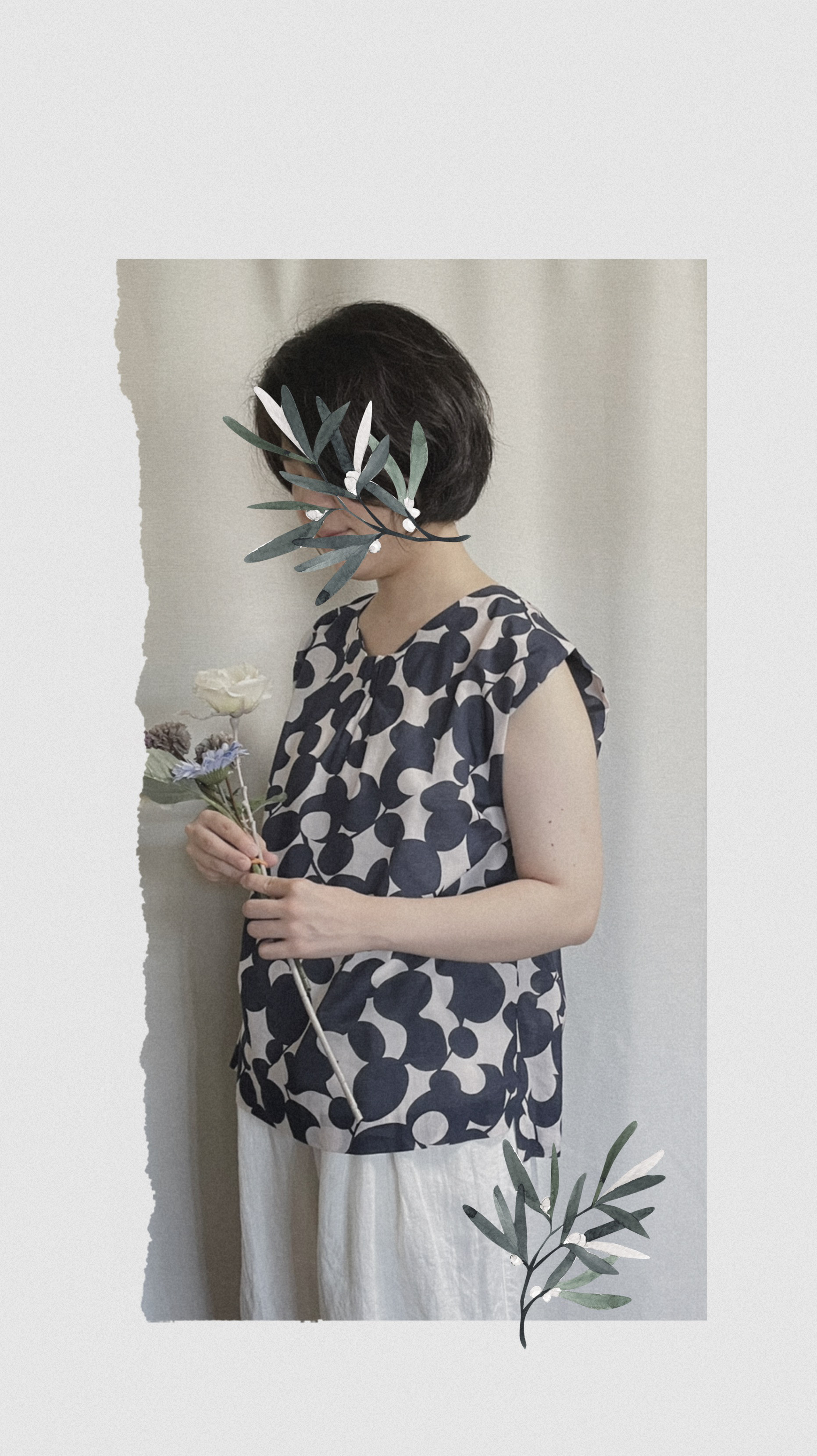 軽くてさらりとしたコットンローンのオーバーブラウス