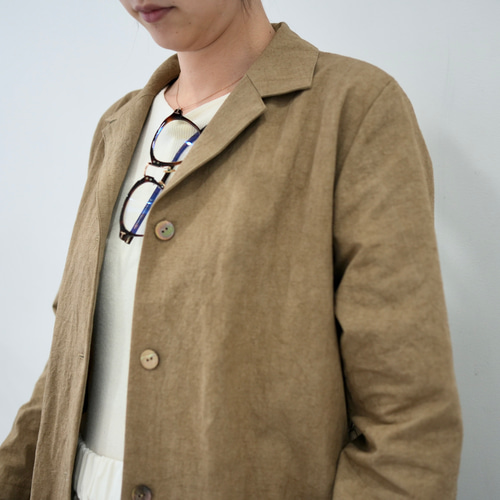 大人のための軽いナチュラルロングコート｜綿麻ウェザークロス｜カーキ