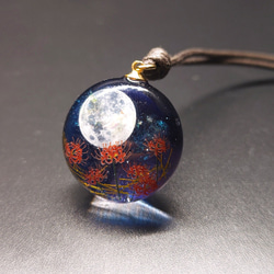 【宵月夜の彼岸花】ネックレス 4枚目の画像