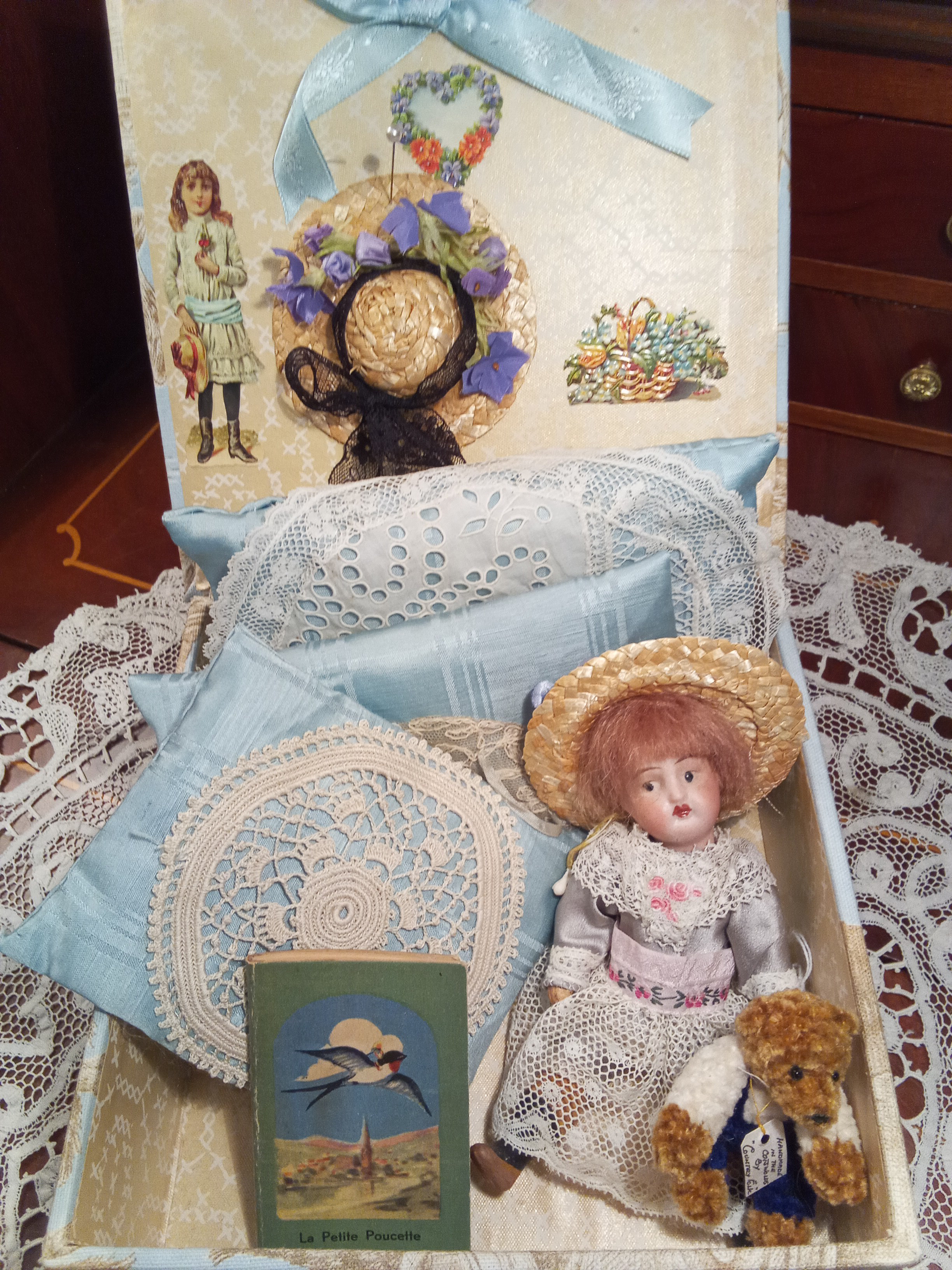 cｃ00020   アンティーク ミニオネットinカルトナージュ