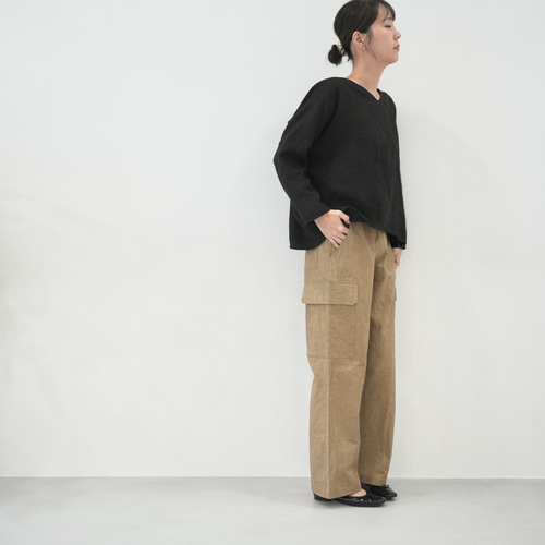大人のための軽いカーゴパンツ｜綿麻ウェザークロス｜カーキベージュ