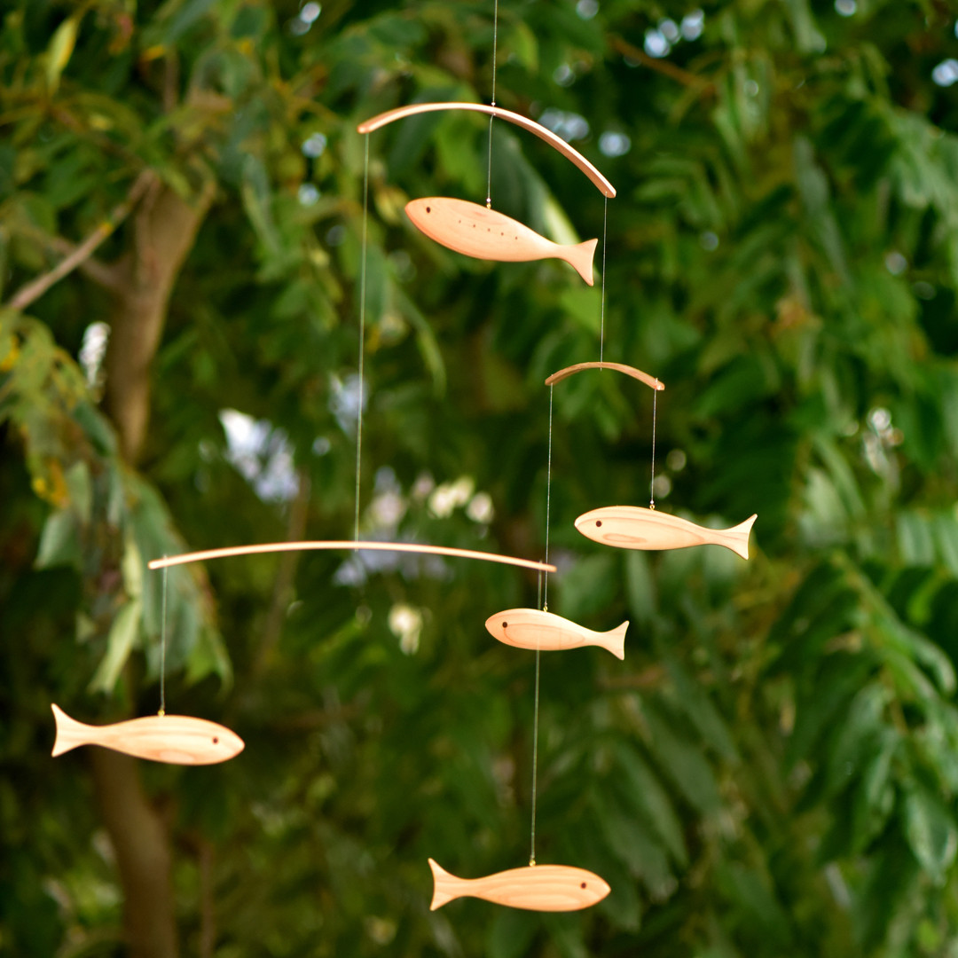 木製モビール・魚　熊本県産材ひのき (品番001-1850)