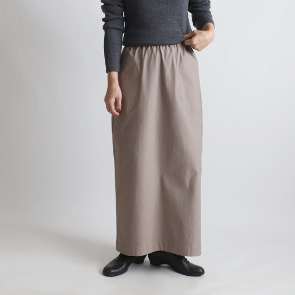 ⁂春支度ＳＡＬＥ　９０cm　ぐーんと伸びる伸縮ストレッチ生地　丸いポケット　ナロー　スカート ロング　タイトF84B