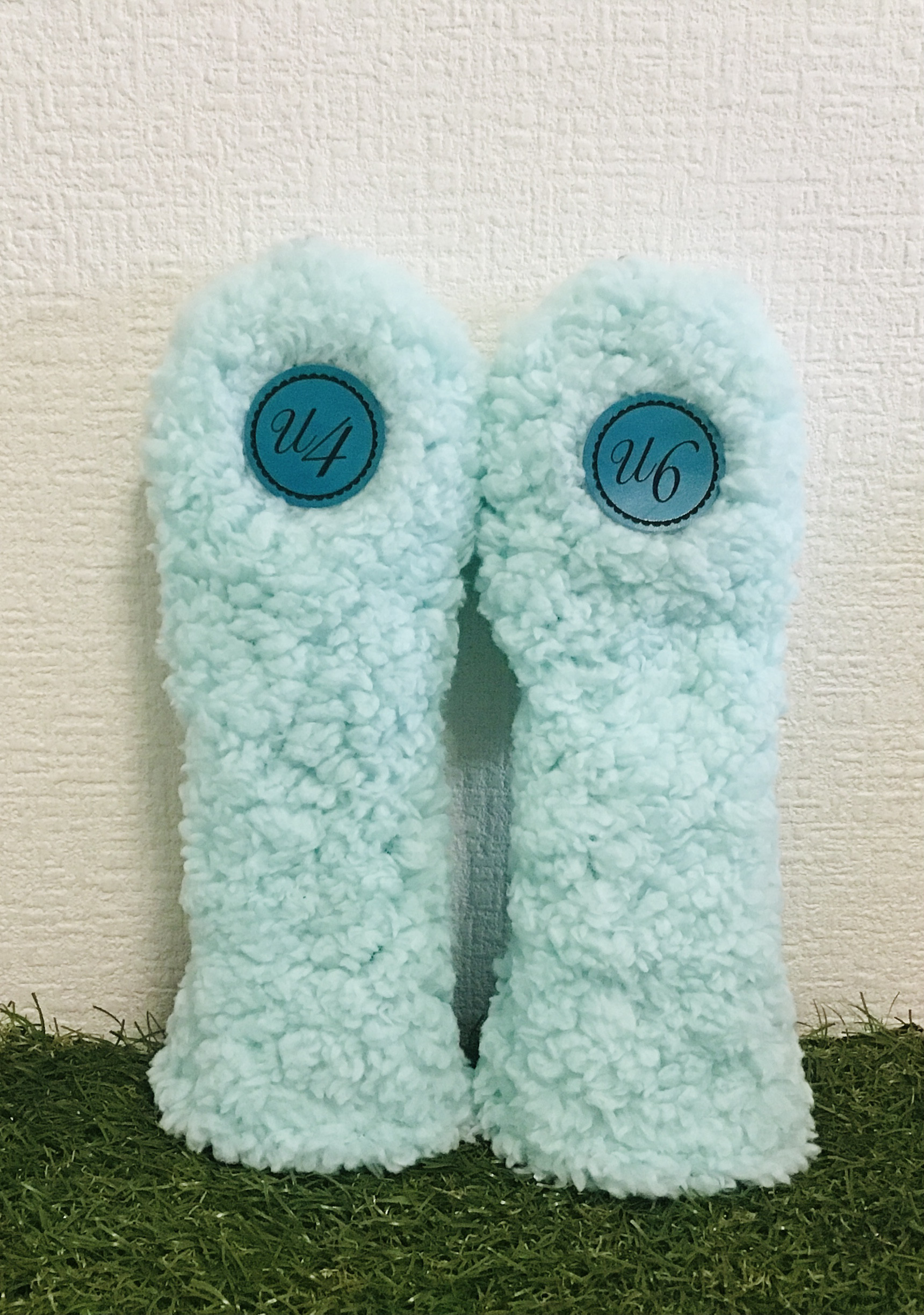 ★受注生産★ ヘッドカバー2点セット　Ut用　ベビーブループードルファー　 ヌメ革ワッペン　ターコイズブルー　飾り文字