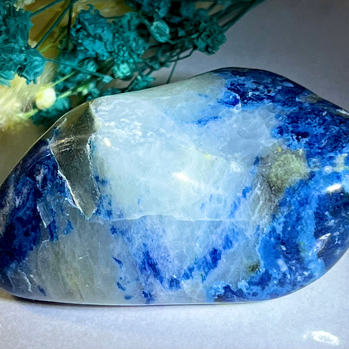 真実を見つける石✴︎ 天藍石 ラズライト Lazulite タンブル 原石