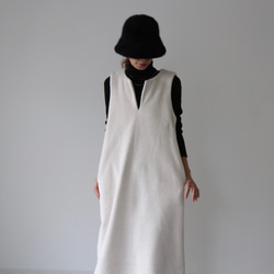 冬のモコモコ高級メルトンフリースワンピース／スラッシュネックワンピース／メルトンジャンパースカート／生成り 7枚目の画像