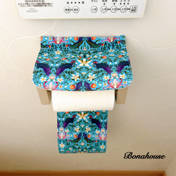 新柄☆ハンドメイドトイレットペーパーカバー「フォービドゥンフルーツ」リバティ使用 2枚目の画像