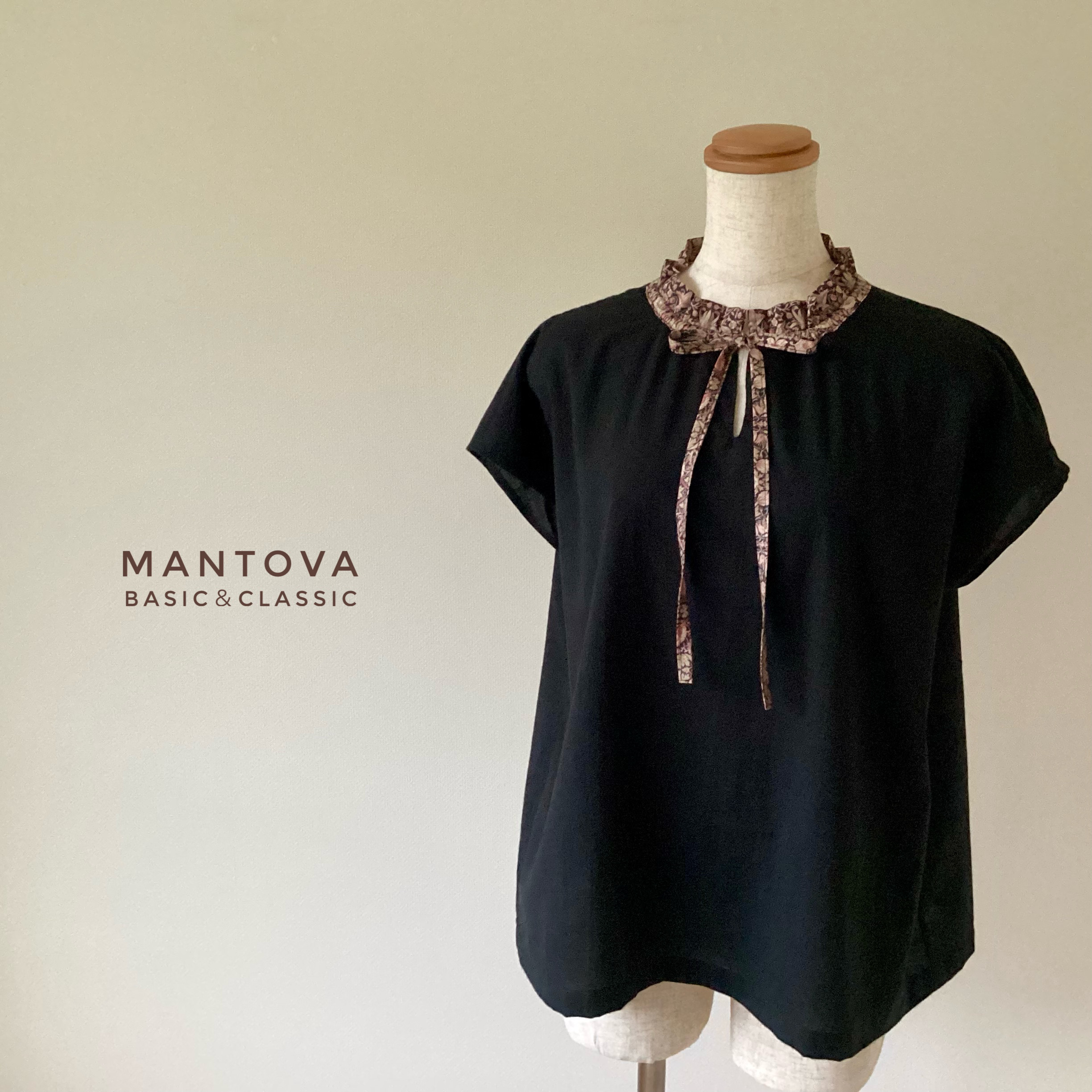 ふわり優しい上質ローン&リバティのブラウス　ドロストフリルカラー【ストロベリーシーフ】　《送料無料》