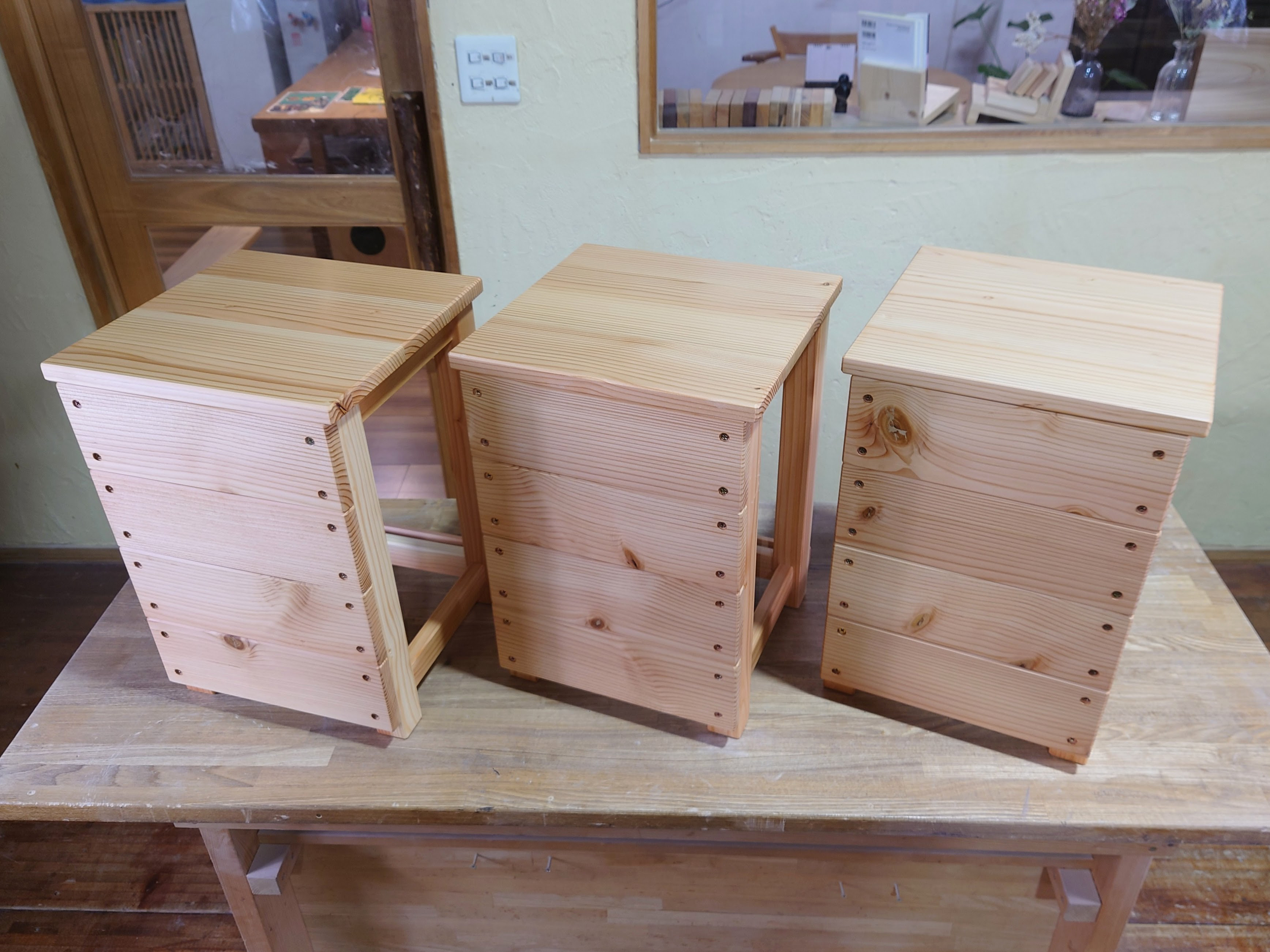 作業いす3台・図工室・美術室用、ほぞ組で丈夫