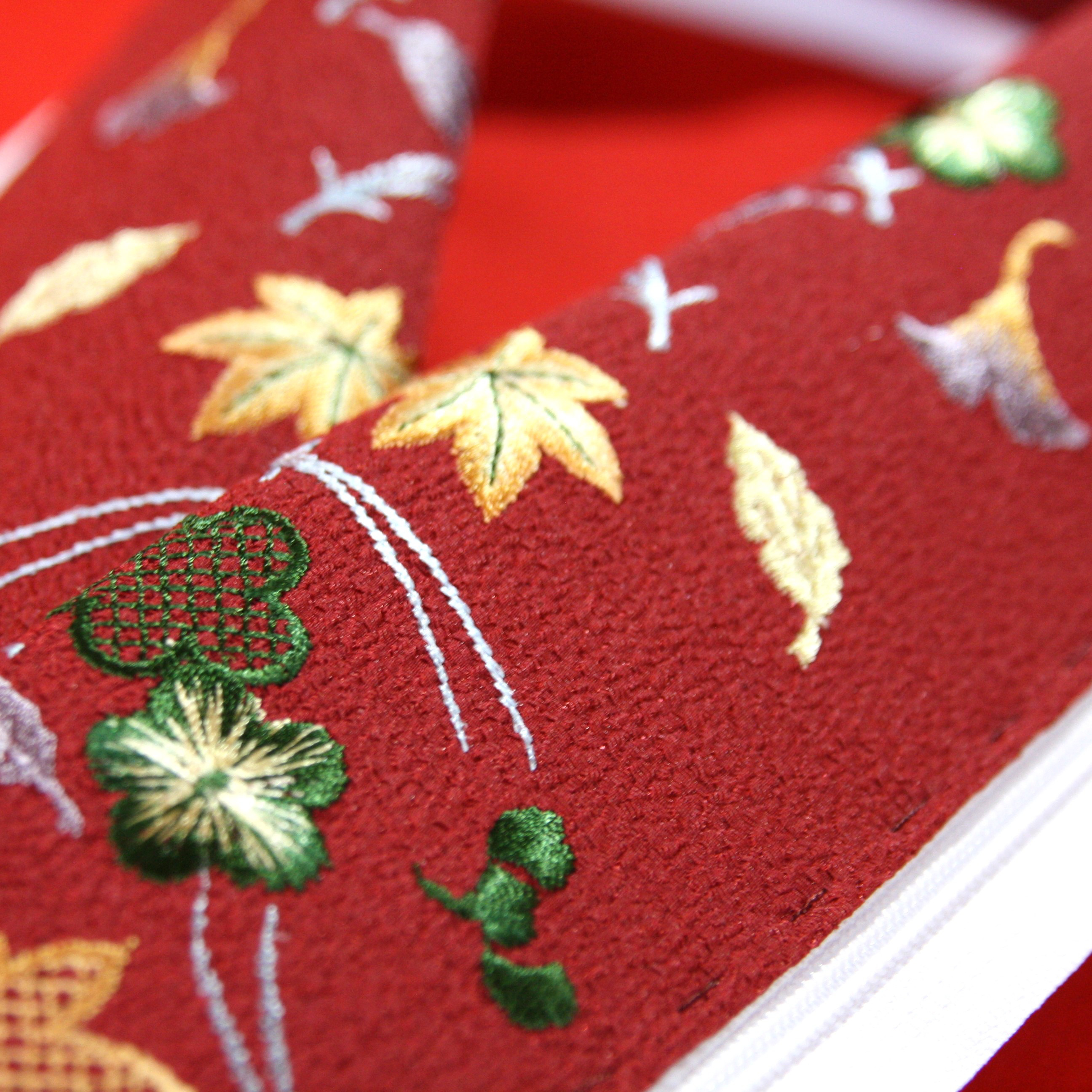 衿ファスナー交換タイプ半襦袢用替え衿/刺繍半衿/イチョウモミジ/秋柄/半衿付き/すぐ着ていただけます/byいろり