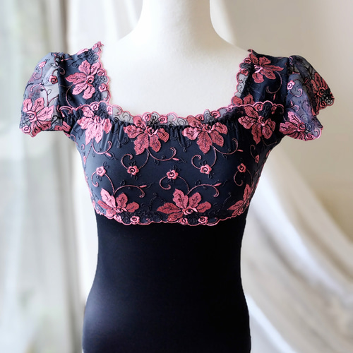 チェリーピンクのチュールレースが大人可愛いスクエアネック娘役レオタードS～M チェリーピンクのチュールレースが大人可愛いスクエアネック娘役