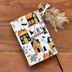 【文庫】おばけの館ブックカバー　布　ハロウィン　ジャックオランタン　かぼちゃ　ネコ 2枚目の画像