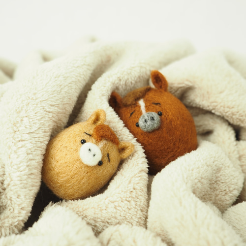 月　お正月飾り　羊毛フェルト 受注製作】=超早割＝ 2026年干支(午) まゆ馬親子正月飾りセット