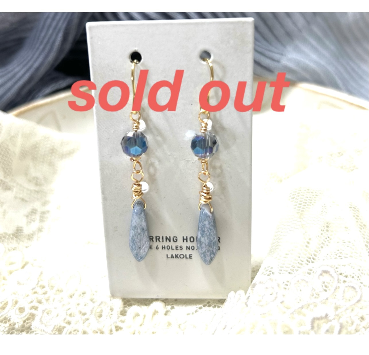 «772»◤完売◢淡いブルーカラー耳飾り*チェコガラス* お洒落に*イアリング変更可能 8,094円