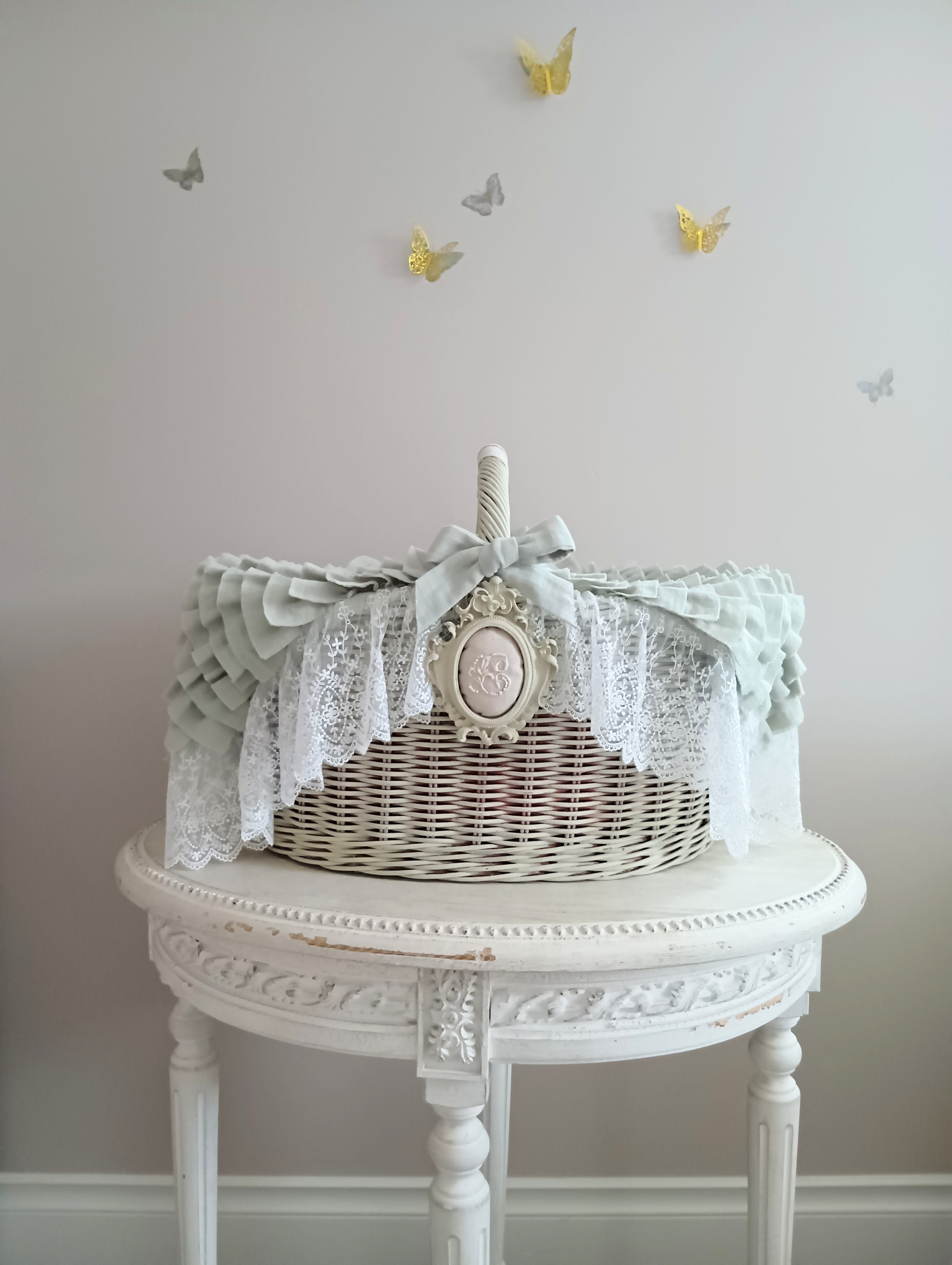 【送料無料】ペット キャリーバッグ かごバッグ ピクニック バスケット クッション付き フレンチ 刺繍