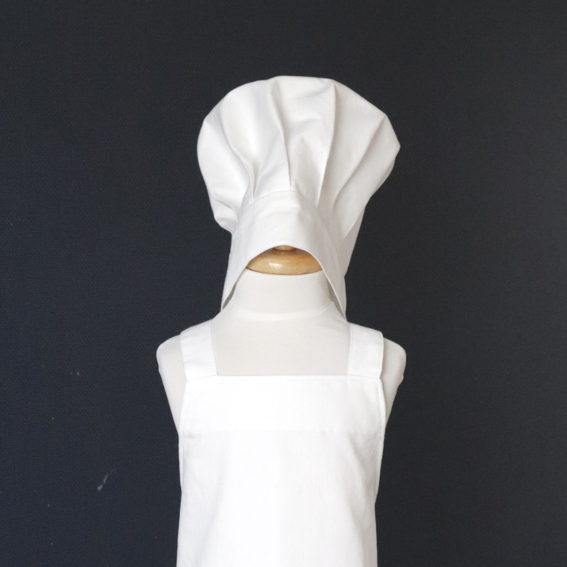 【なりきりコックさんセット】2〜3才向け エプロンとコック帽子でパン屋さん気分