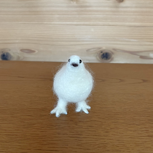 雷鳥 フェルト NO.22 冬のメス 羊毛フェルト yama-no-tomo 通販
