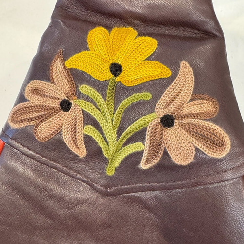 2WAY リュック バッグ ワンショルダー 刺繍入り 牛革 ブラック