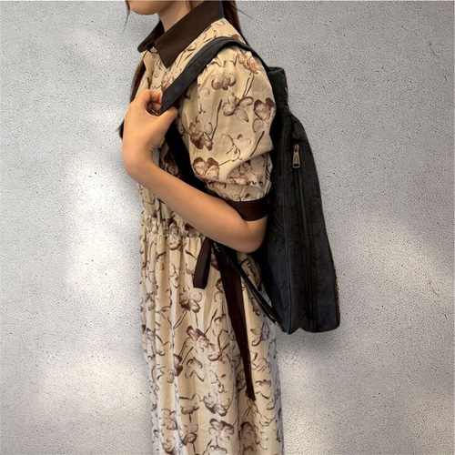 2way リュック(M)　ヌビキルト　ブラック×オレンジ　ハンドメイド リュック 2WAY バッグ ワンショルダー 刺繍入り ベルベット ブラック